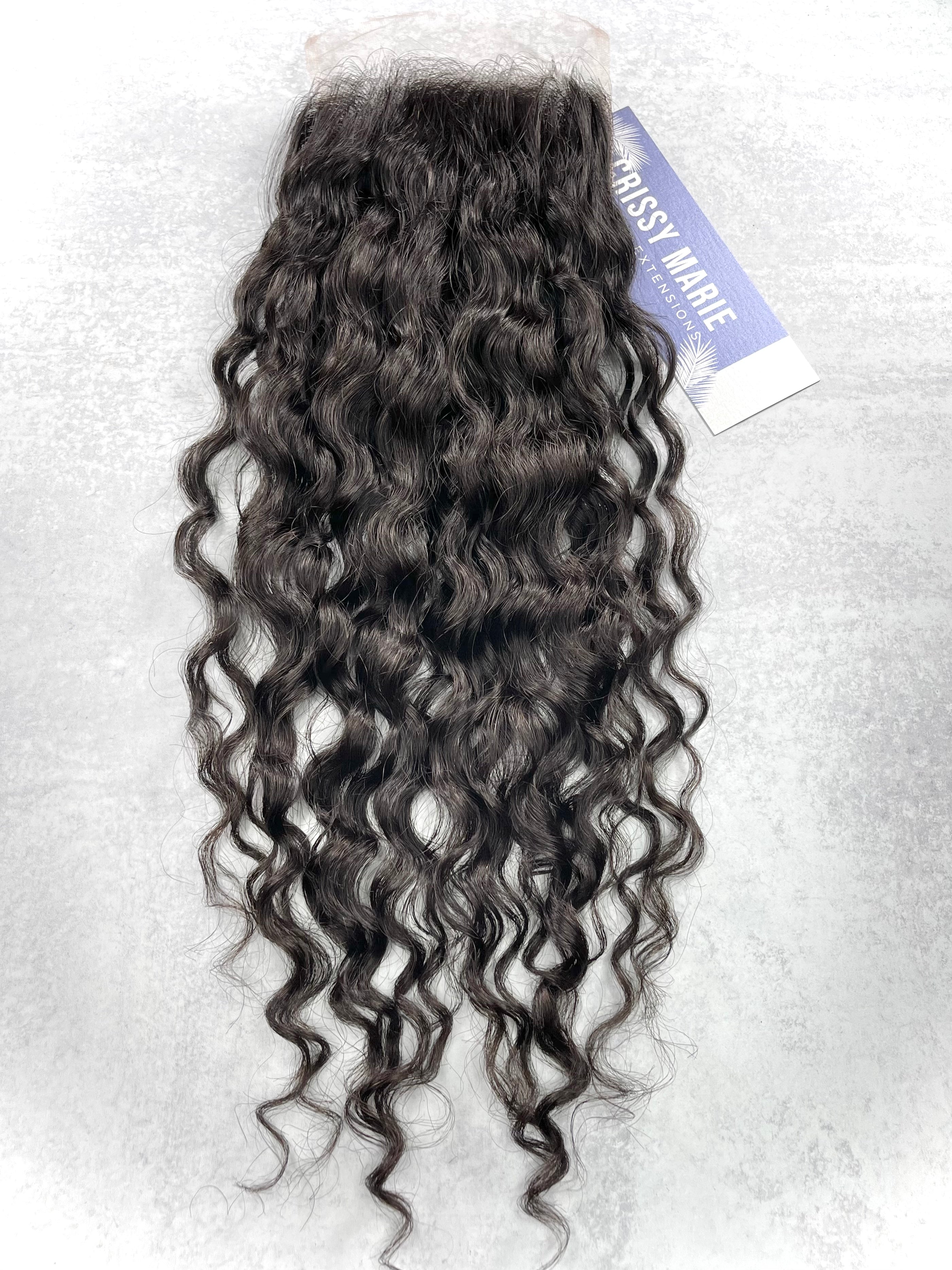 Curly-Wavy Allure: HD Lace Closure